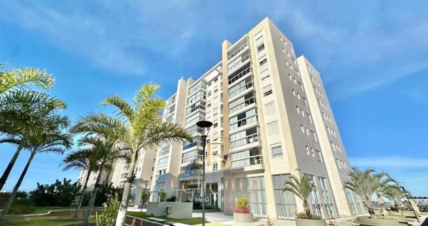 Apartamento com 03 dormitórios 01 suíte no bairro Serraria em São José/SC