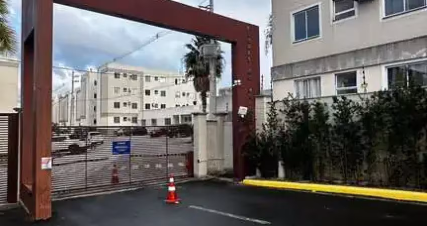 Apartamento com 02 dormitórios no bairro serraria em são josé/sc
