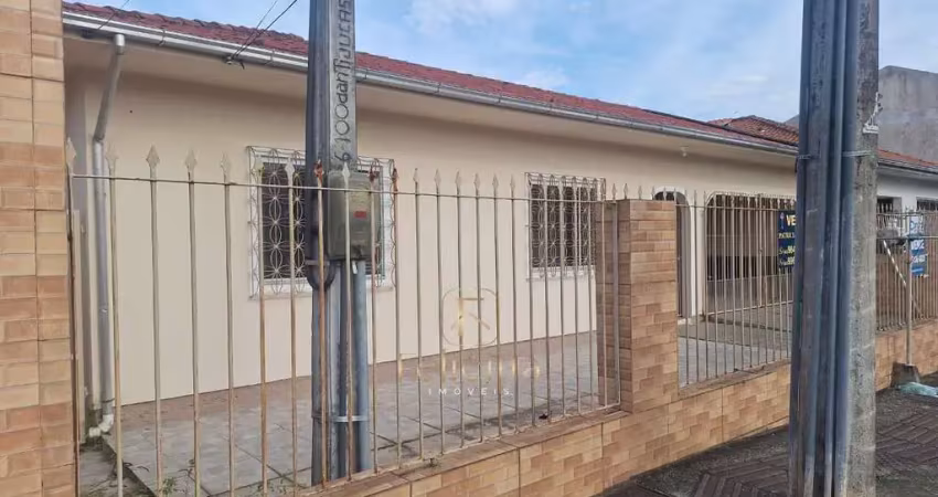 Casa com 03 dormitórios e 02 banheiro em jardim cidade de florianópolis, são josé/sc