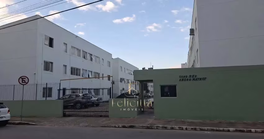 Apartamento com 03 dormitórios no bairro areias em são josé/sc