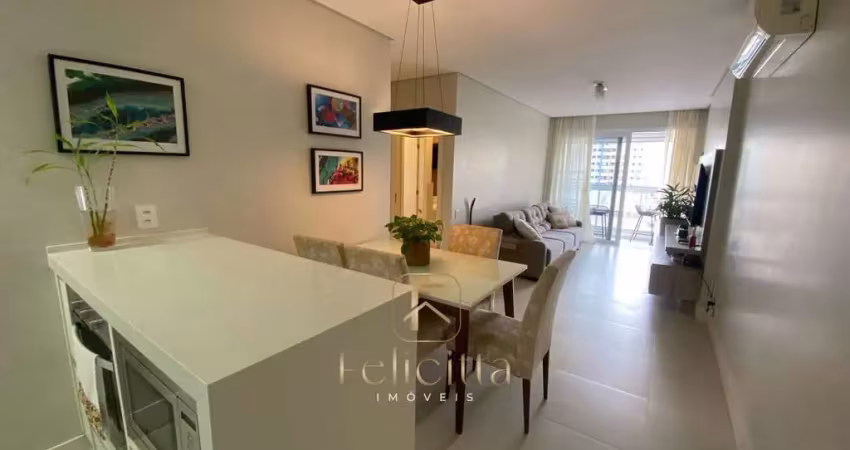 Apartamento de 02 dormitórios, sendo 01 suíte, no bairro centro em florianópolis -sc