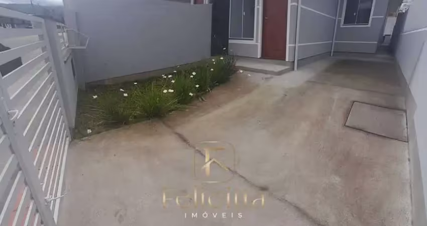 Casa geminada com 02 domitórios no bairro potecas em são josé/sc