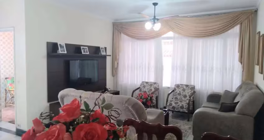 Casa com 4 quartos à venda na Vila São Jorge, São Vicente 