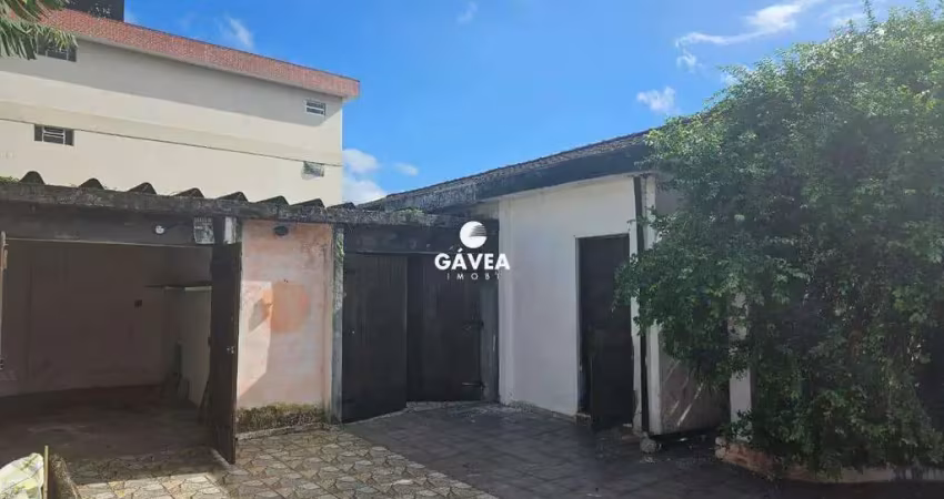 Casa com 320 m² com edícula nos fundos, parque bitarú em são vicente
