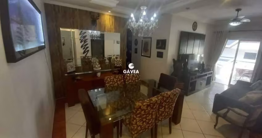 Apartamento à venda no canto do forte em praia grande.