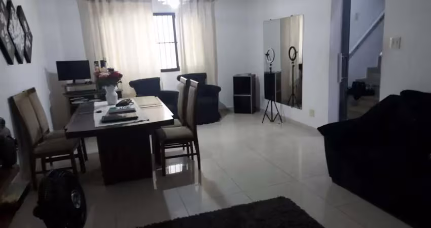 Casa com 3 quartos à venda no Centro, São Vicente 