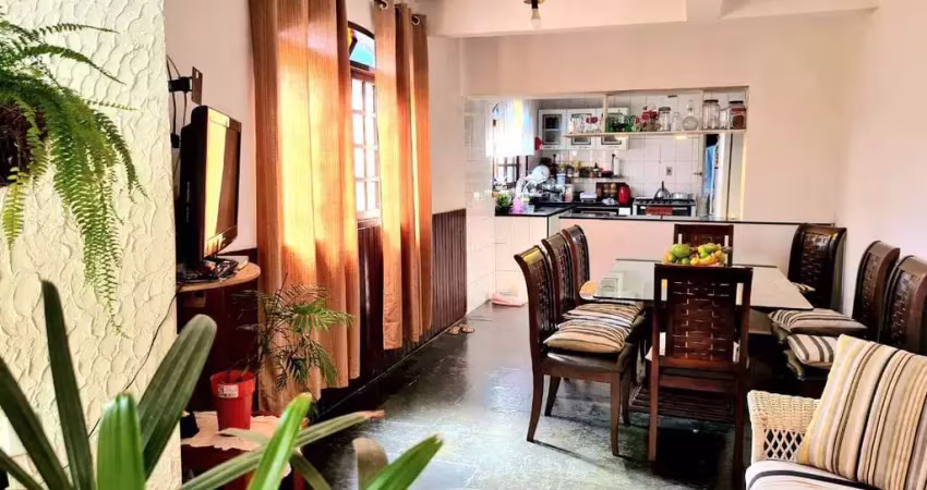 Casa com 4 quartos à venda na Vila São Jorge, São Vicente 