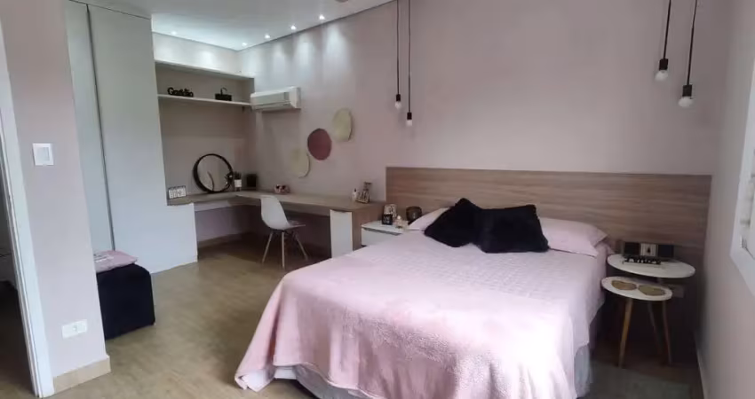 Casa com 4 quartos à venda no Macuco, Santos 
