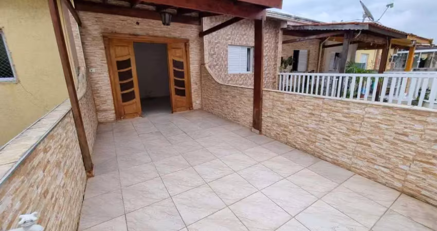 Casa com 2 quartos à venda na Vila Sonia, Praia Grande 