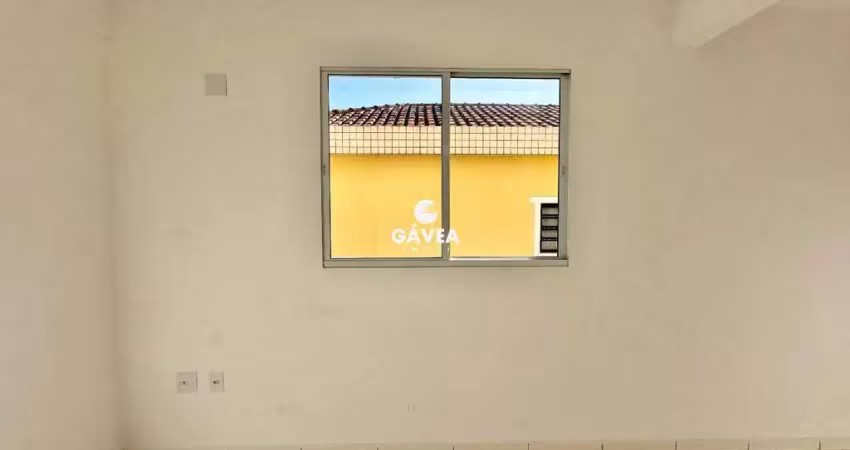 Apartamento à venda no bairro vila voturuá em são vicente!!