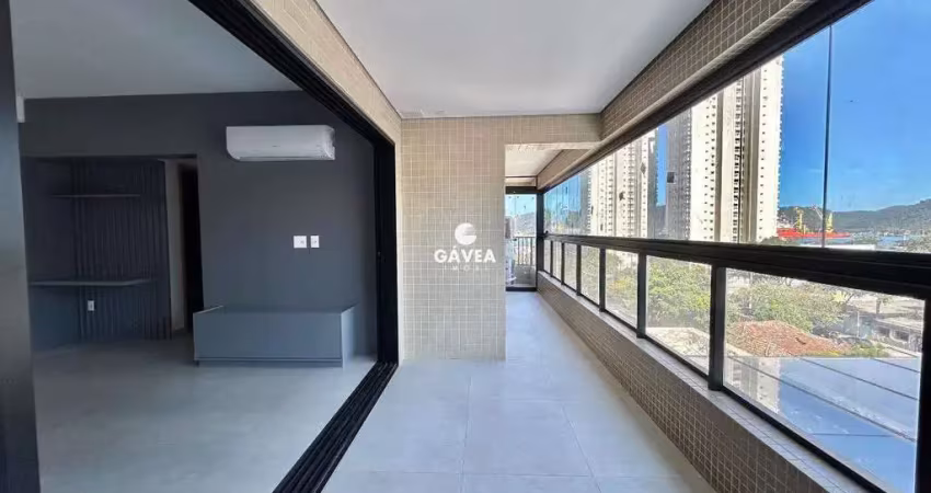 Apartamento para aluguel no ponta da praia em santos.