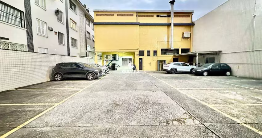 Galpão/ armazém para aluguel no vila mathias em santos.