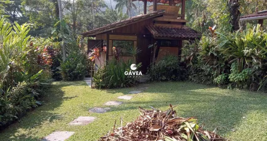 Casa à venda no sertão do camburi em são sebastião.