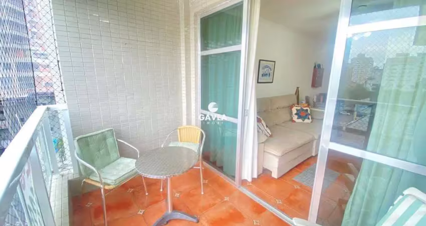 Lindo imóvel de 3 quartos, 1 suíte e dependência completa, a 2 quadras da praia