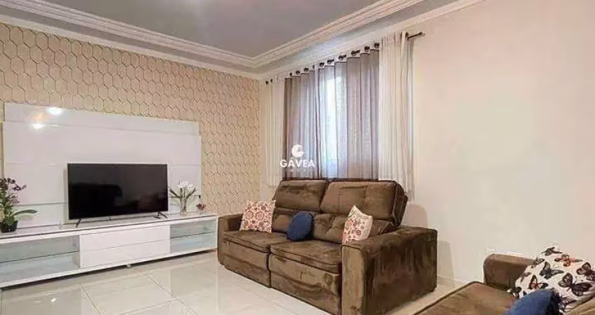 Casa sobreposta alta no bairro do campo grande em santos