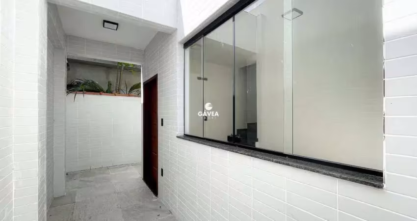 Casa térrea com 3 dormitórios na vila belmiro em santos/sp