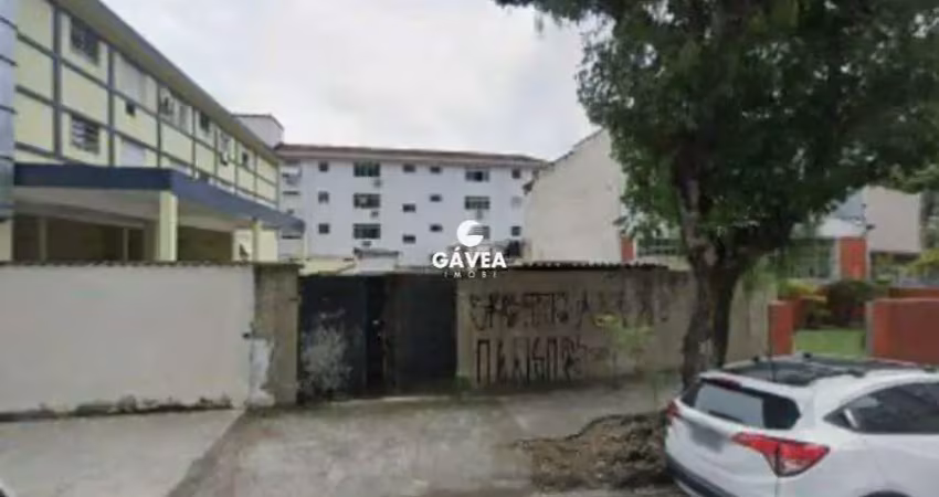 Terreno à venda no Gonzaga, Santos 