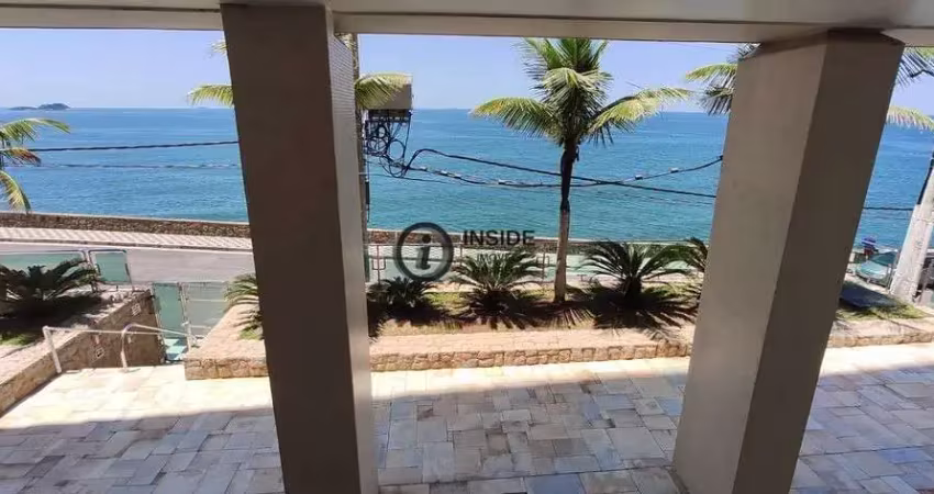 Apartamento com 2 quartos vista mar