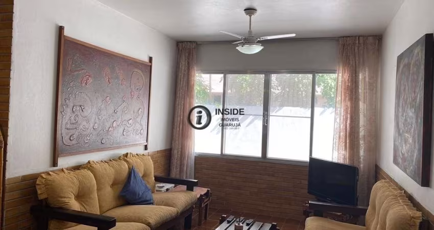 Apartamento de 2 quartos a 1 quadra da praia