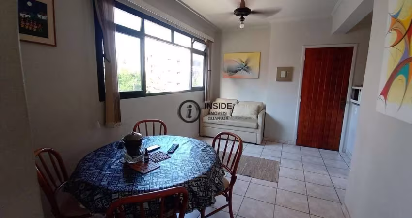 Apartamento com 2 suítes na praia da enseada
