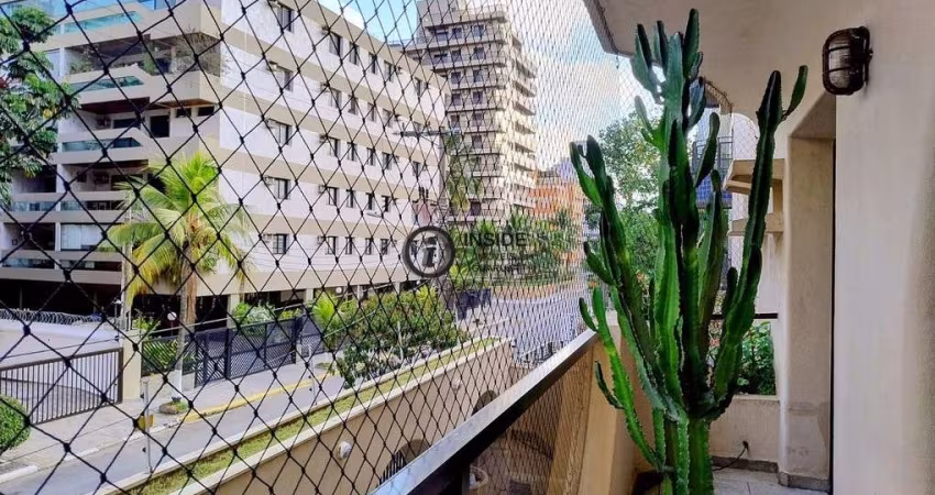 Apartamento amplo com 3 quartos lado praia