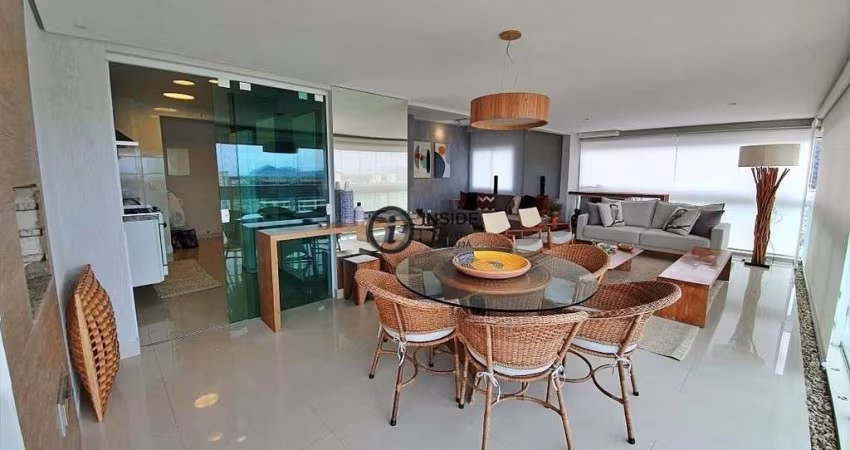 Apartamento com 3 quartos na enseada