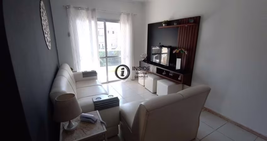 Apartamento decorado para locação anual na enseada