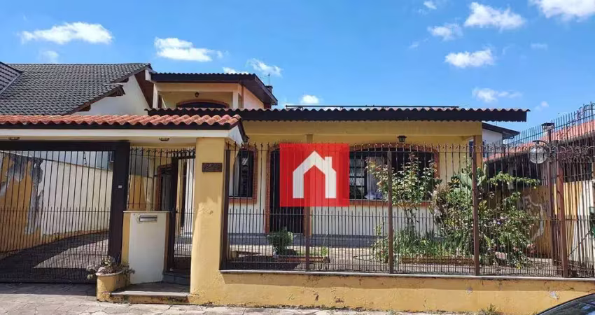 Casa com 3 dormitórios à venda, 210 m² por R$ 815.000,00 - Colina Sorriso - Caxias do Sul/RS