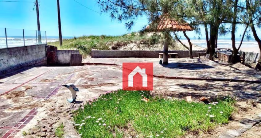 Casa com 1 dormitório à venda, 230 m² por R$ 450.000,00 - Centro - Balneário Arroio do Silva/SC