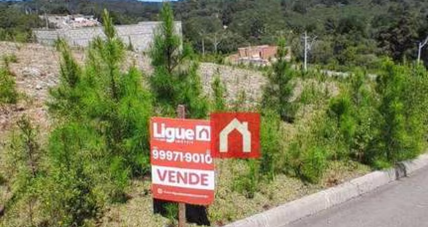 OPORTUNIDADE IMPERDÍVEL: Terreno de 360m² por apenas R$145.000 no bairro São Giácomo!!