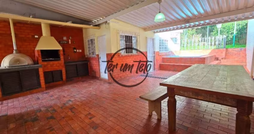 Casa com 3 quartos à venda no Vitorino Braga