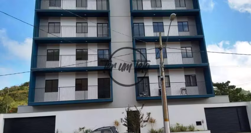 Apartamento 2 Quartos Mobiliado no Bairro Grama – Pronto para Morar!