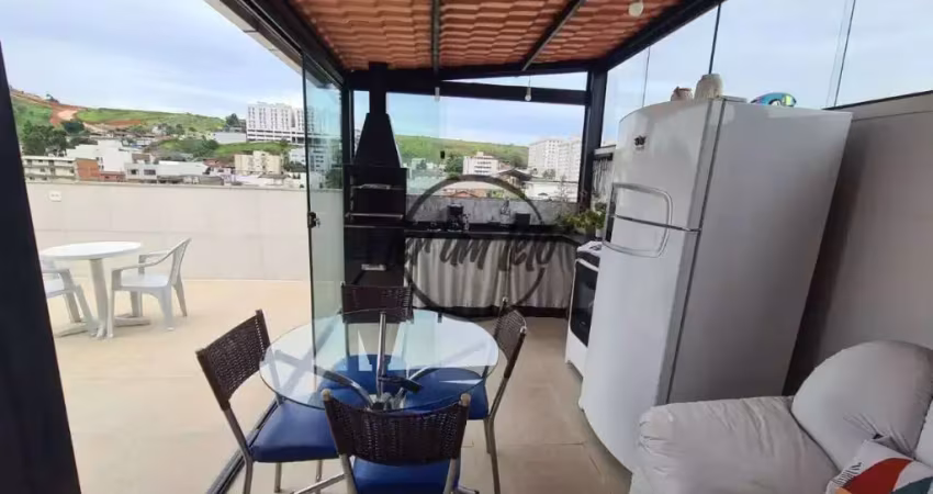 Linda cobertura com espaço gourmet e excelente acabamento!