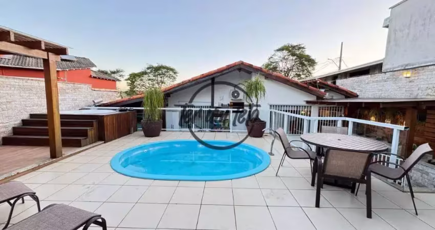 Casa com 220m² de área construída em terreno de 308m², 3 quartos (1 suíte com closet), área gourmet, piscina com hidromassagem e lareira – alto dos pinheiros / juiz de fora!!!