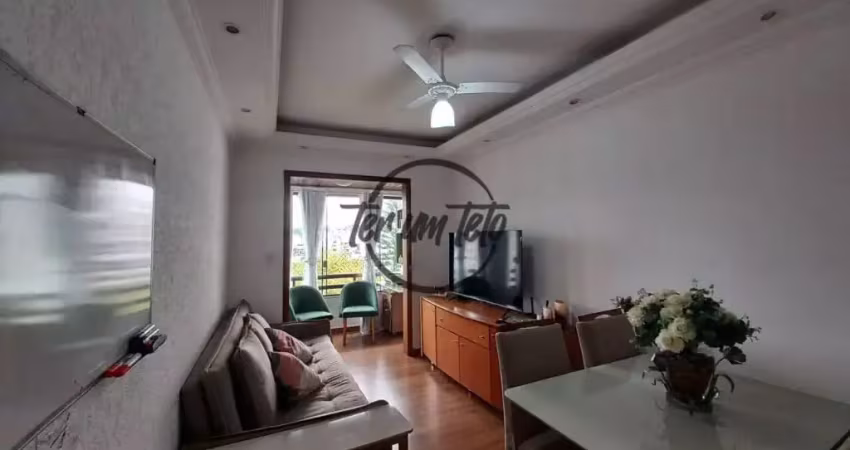 Apartamento reformado com 2 quartos, 1 vaga coberta e localização privilegiada próxima a comércio e serviços – juiz de fora!!!