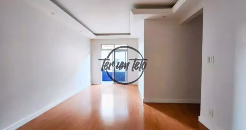 Apartamento reformado com 2 quartos, sala com sacada, planejados e 1 vaga coberta – localização privilegiada no coração do cascatinha / juiz de fora!!!