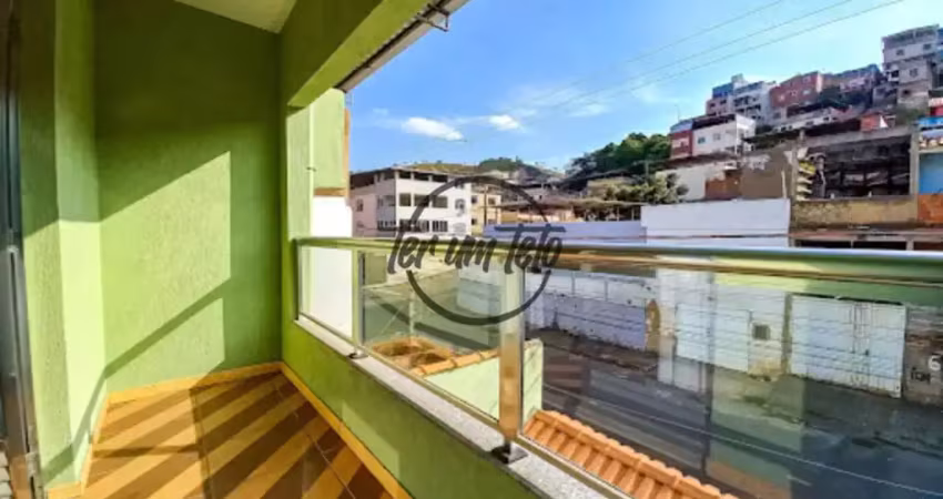 Casa no nova era – 3 quartos (1 suíte), varanda, amplo terraço e 1 vaga coberta em rua tranquila, perto de tudo!!!