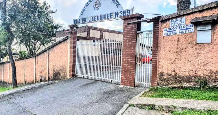 Apartamento com 2 quartos para alugar na Rua Rio Jaguaribe, 389, Bairro Alto, Curitiba