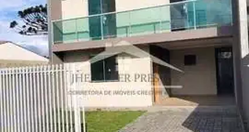 Sobrado com 3 Quartos e 3 banheiros à Venda, por R$ 550.000