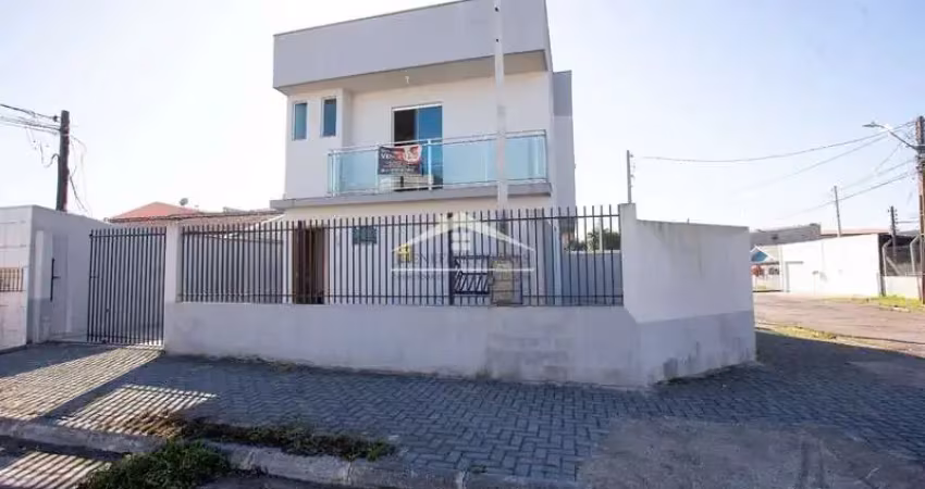 More numa região privilegiada no bairro cajuru! casa na parte superior.  * 2 dormitórios sendo 1 suíte * 2 banheiros * lavanderia * sala * cozinha * s