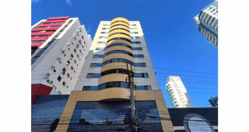 Apartamento para Locação Anual no bairro Centro em Balneário Camboriú, 2 quartos sendo 1 suíte, 1 vaga, Mobiliado,
