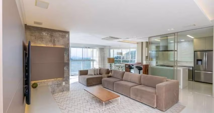 Apartamento para Locação Anual no bairro Centro em Balneário Camboriú, 2 quartos sendo 3 suítes, 4 vagas, Mobiliado, 464 m² de área total, 237 m² privativos,