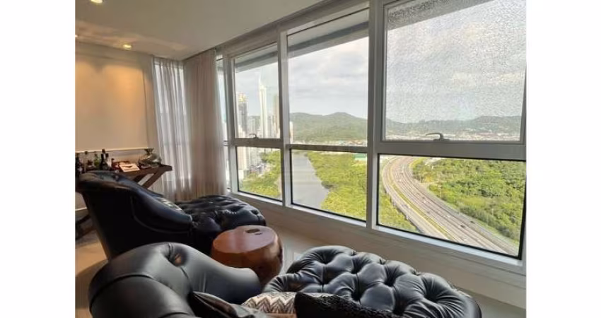 Apartamento para Venda no bairro Barra Sul em Balneário Camboriú, 3 quartos sendo 3 suítes, 2 vagas, Mobiliado, 205 m² de área total, 193 m² privativos,
