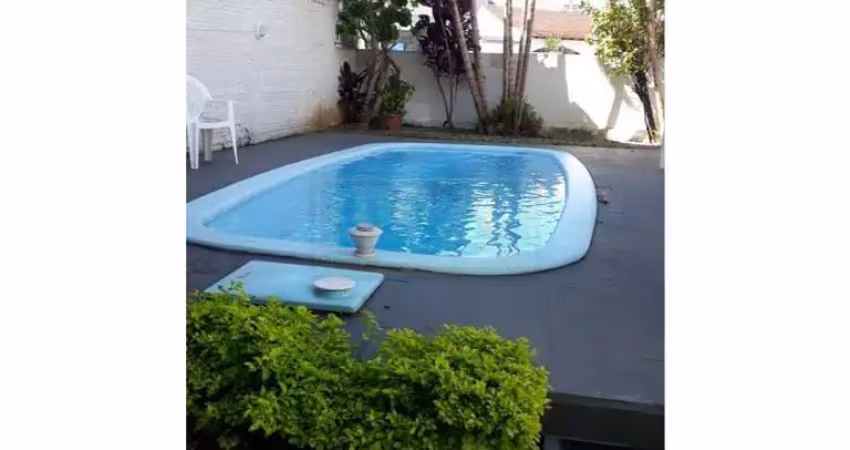 Casa 2 quartos para venda no bairro centro em balneário camboriú
