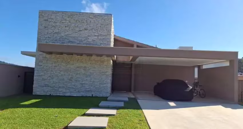 Casa com 3 quartos à venda no Santa Regina, Camboriú 