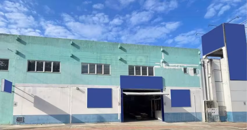 Galpão para locação anual no bairro municípios em balneário camboriú