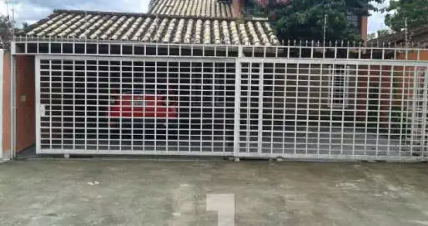 Casa à Venda - Jardim Bela Vista, Caraguatatuba - 265m2  - 5 Quartos