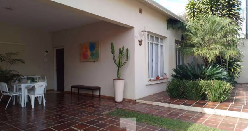Casa à Venda - Vila Doutor Laurindo, Tatuí - 203m2  - 3 Quartos