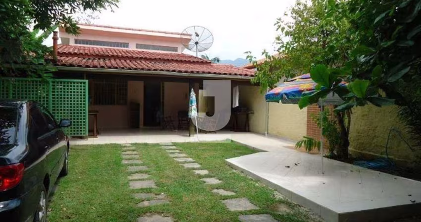 Casa à Venda - Centro, Bertioga - 194m2  - 4 Quartos