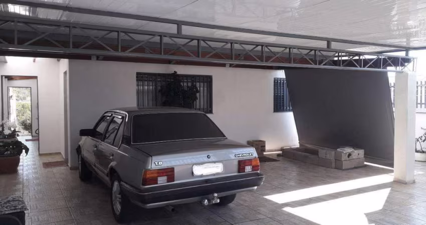 Casa à Venda - Parque Rodrigues, Amparo - 230m2  - 5 Quartos